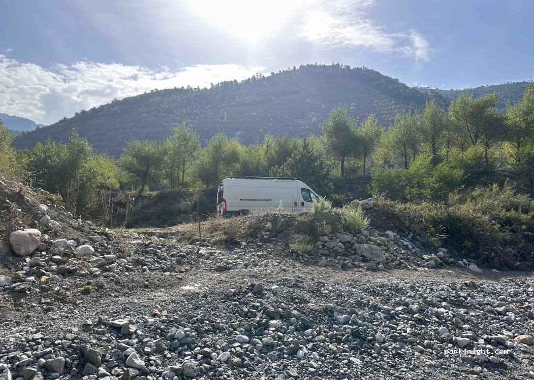 () Shëmri - Unnamed Road — foto 2