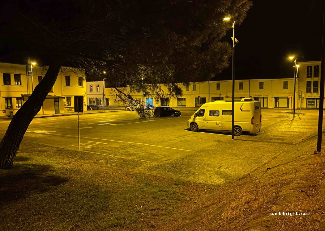 (45018) Ca' Tiepolo - 286 Via Giacomo Matteotti — foto 3