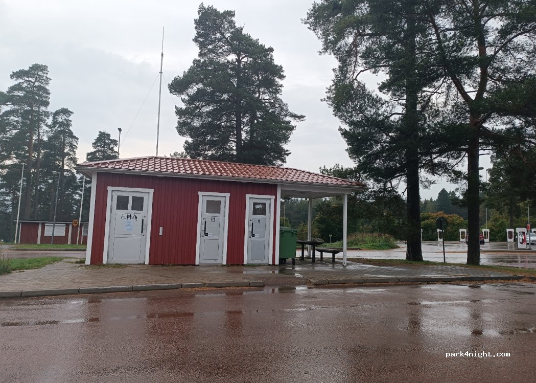 (681 43) Kristinehamn - 6 Bartilsbrovägen — foto