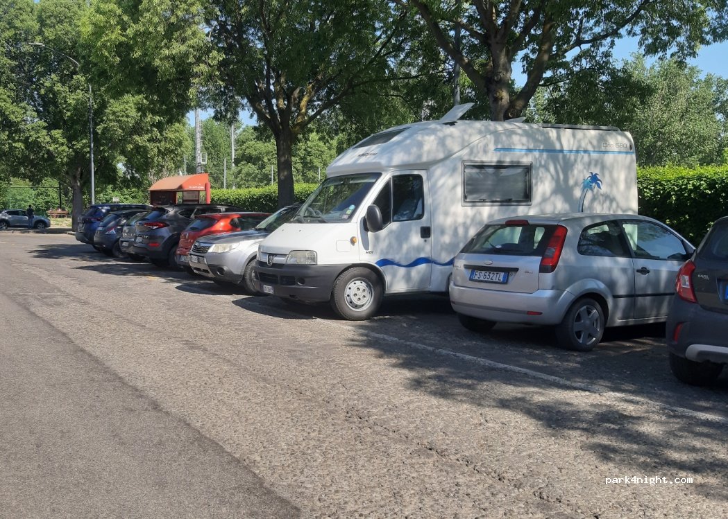 (40141) Bologna - 8 Piazzale Azzurri D'italia — foto 2