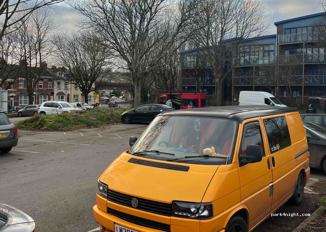 (EX4 1DY) Exeter - 68 Okehampton Street — foto 2