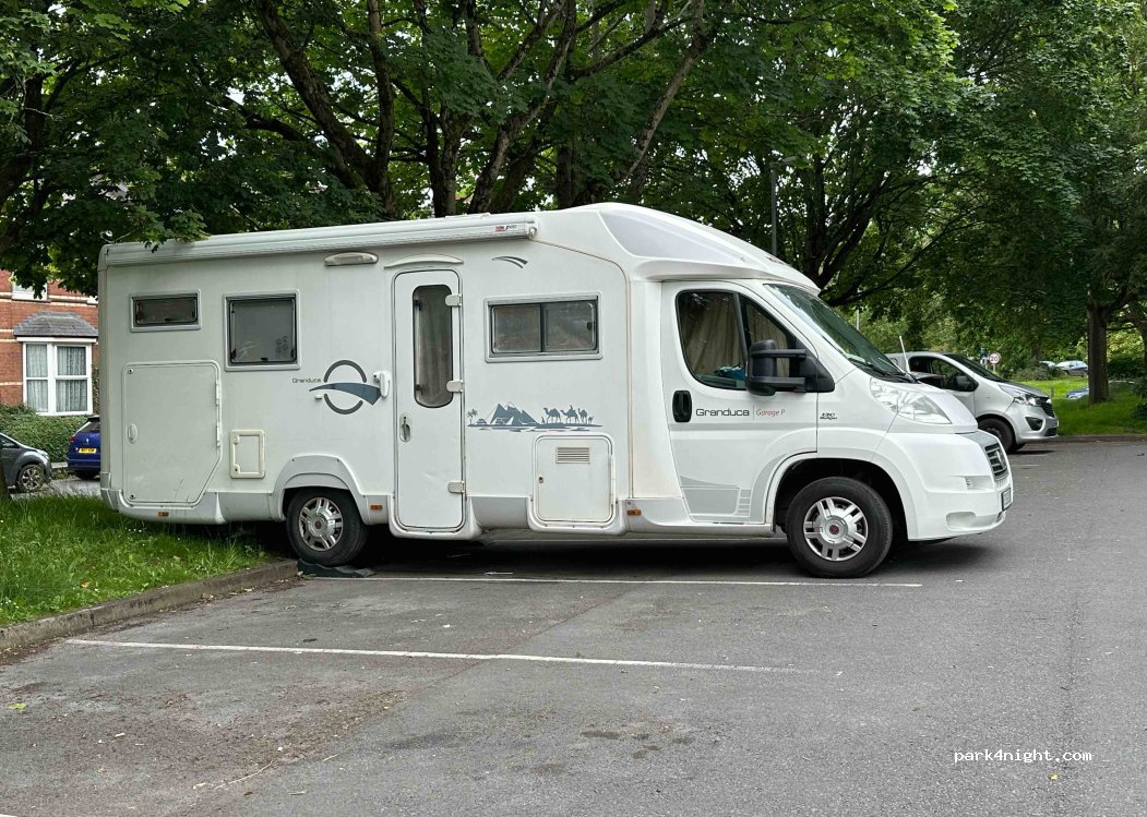 (EX4 1DY) Exeter - 68 Okehampton Street — foto 3