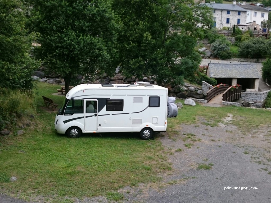 (09460) Rouze - 59-111 Les Clauses — foto