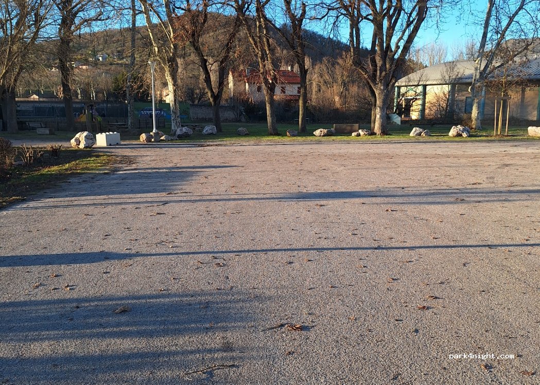 Aire de camping-cars municipale Vabres-l'Abbaye — foto