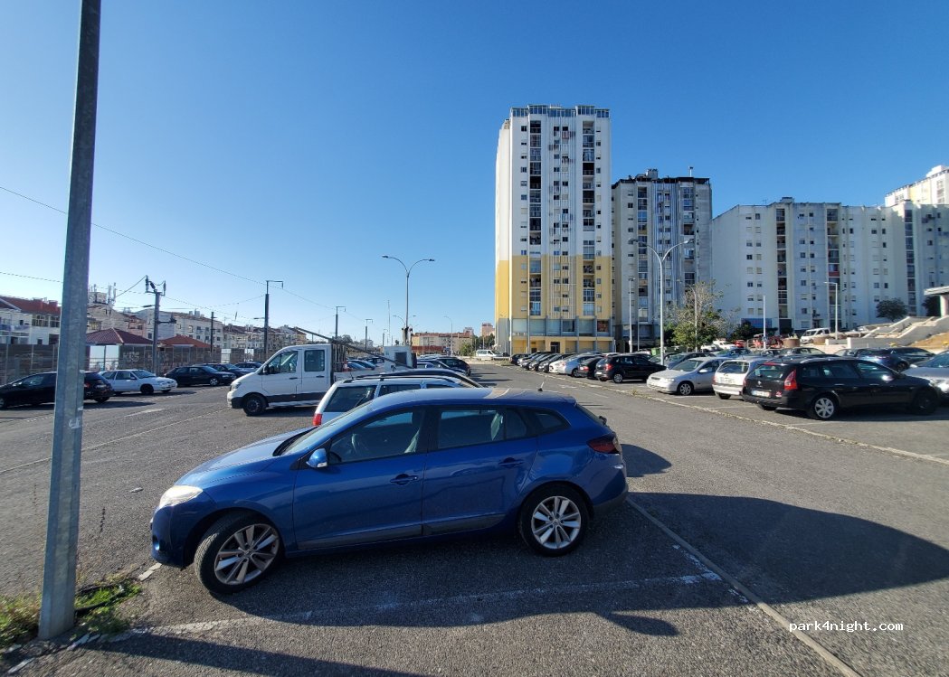 (2725-397) Algueirão-Mem Martins - 49 Rua Nuno Gonçalves — foto
