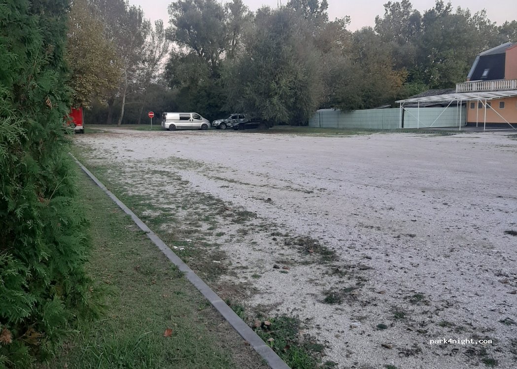(8647) Balatonmáriafürdő - 216 Hullám utca — foto