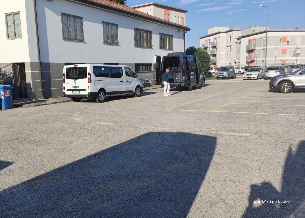 (30173) Venezia - 6 Via Fabio Mutinelli — foto 2