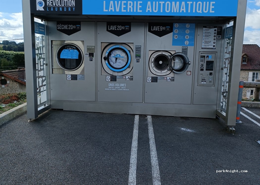 (87230) Chalus - 7 Chez Fontanille — foto