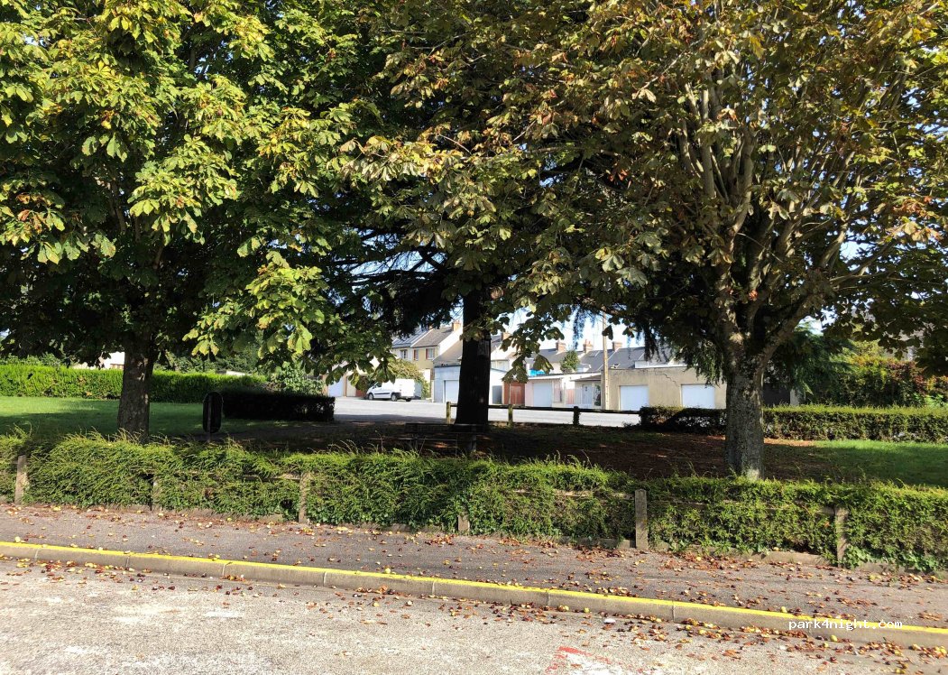 (28400) Nogent-le-Rotrou - 23 Avenue du Général Leclerc — foto