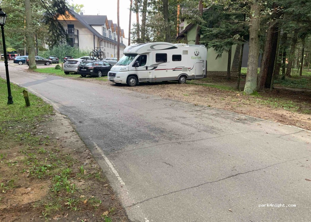 (39-217) Chotowa - Unnamed road — foto