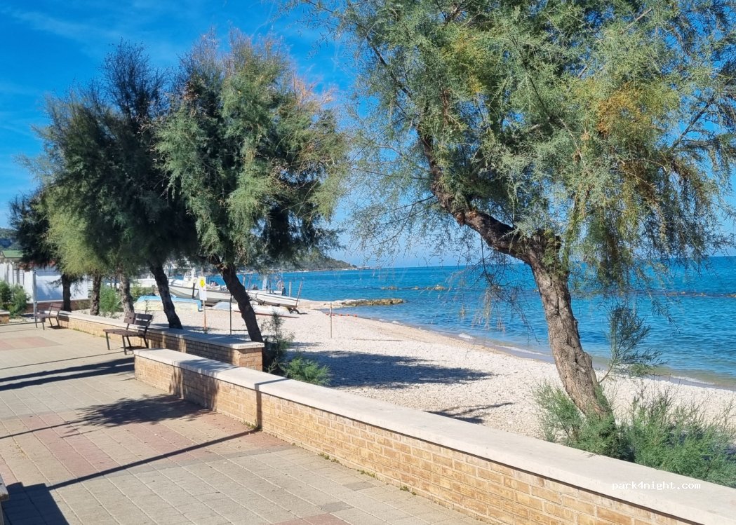 (66022) Fossacesia - 47 Via Lungomare — foto 2