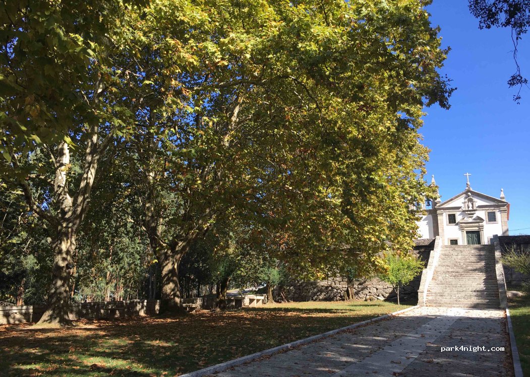 (4980-020) Vila Nova de Muía - 1722 Estrada de Stª. Rita — foto