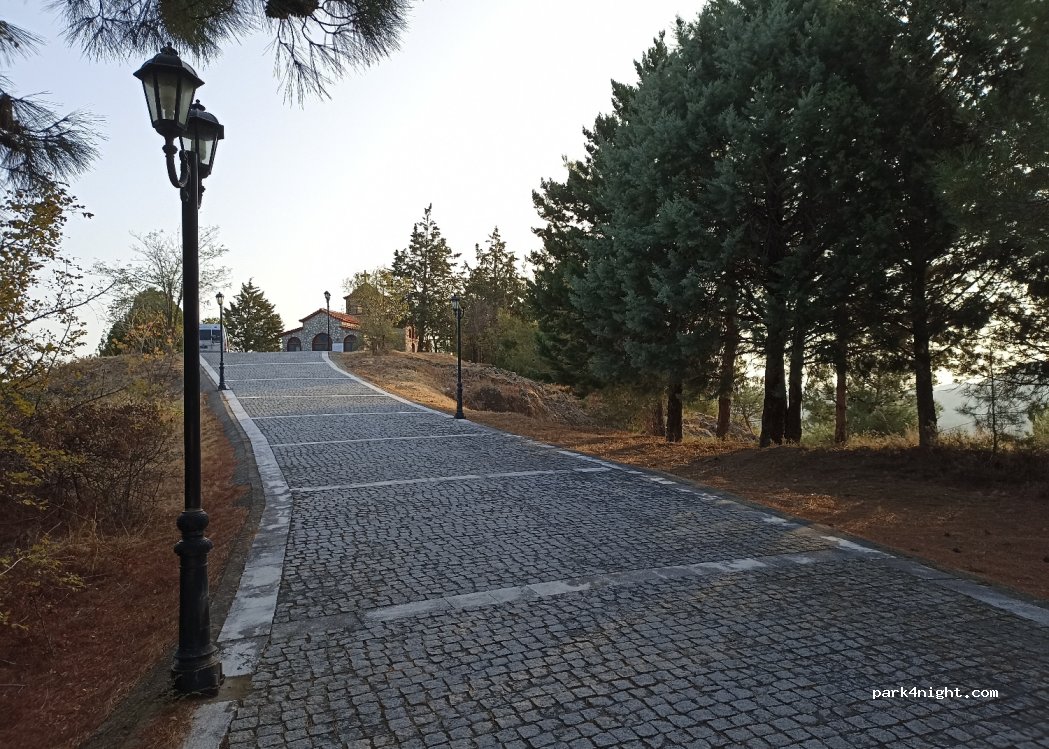 (684 00) Dadia - Unnamed Road — foto 2