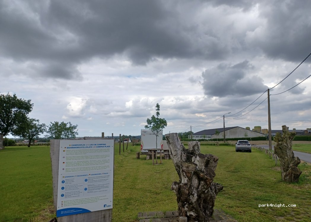 Camperplaats Staden — foto 4