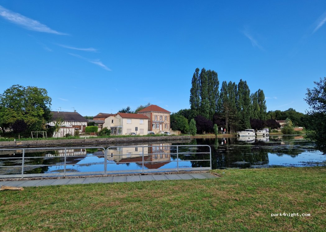 (51300) Soulanges - D402 — foto 4