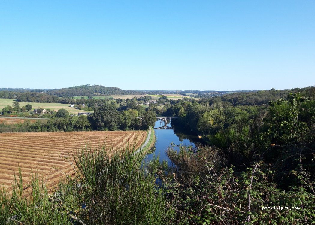 (35470) Pléchâtel - Unnamed Road — foto 4