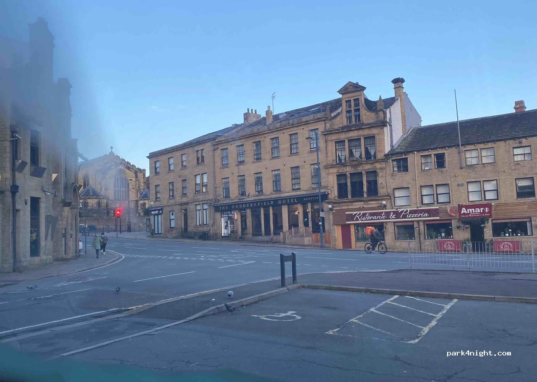 (HD1 6HQ) Huddersfield - 2 Oldgate — foto