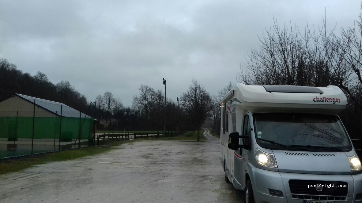 (77650) Longueville - Chemin des Carrières — foto