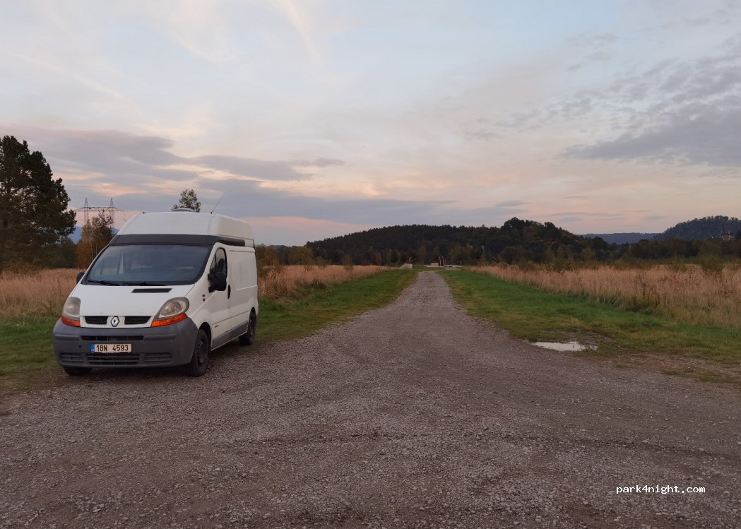 (471 28) Hamr na Jezeře - — foto