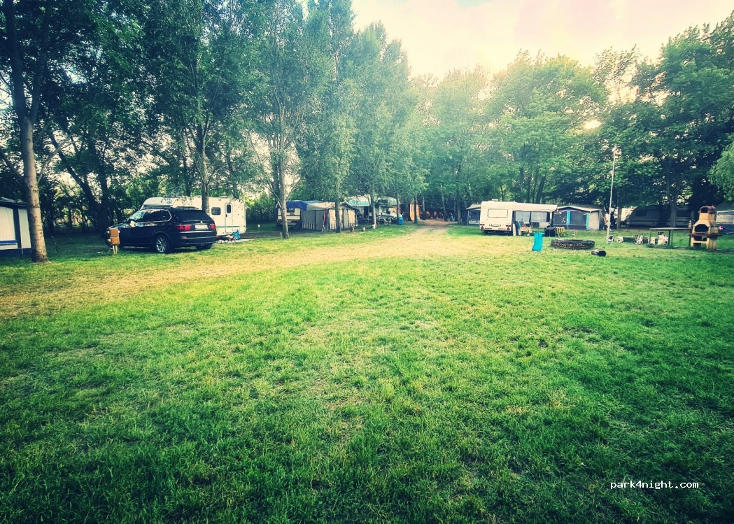 Jonathermál Motel and Camping — foto 3