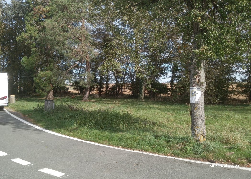 (78660) Paray-Douaville - 1 Rue de Barthélémy — foto