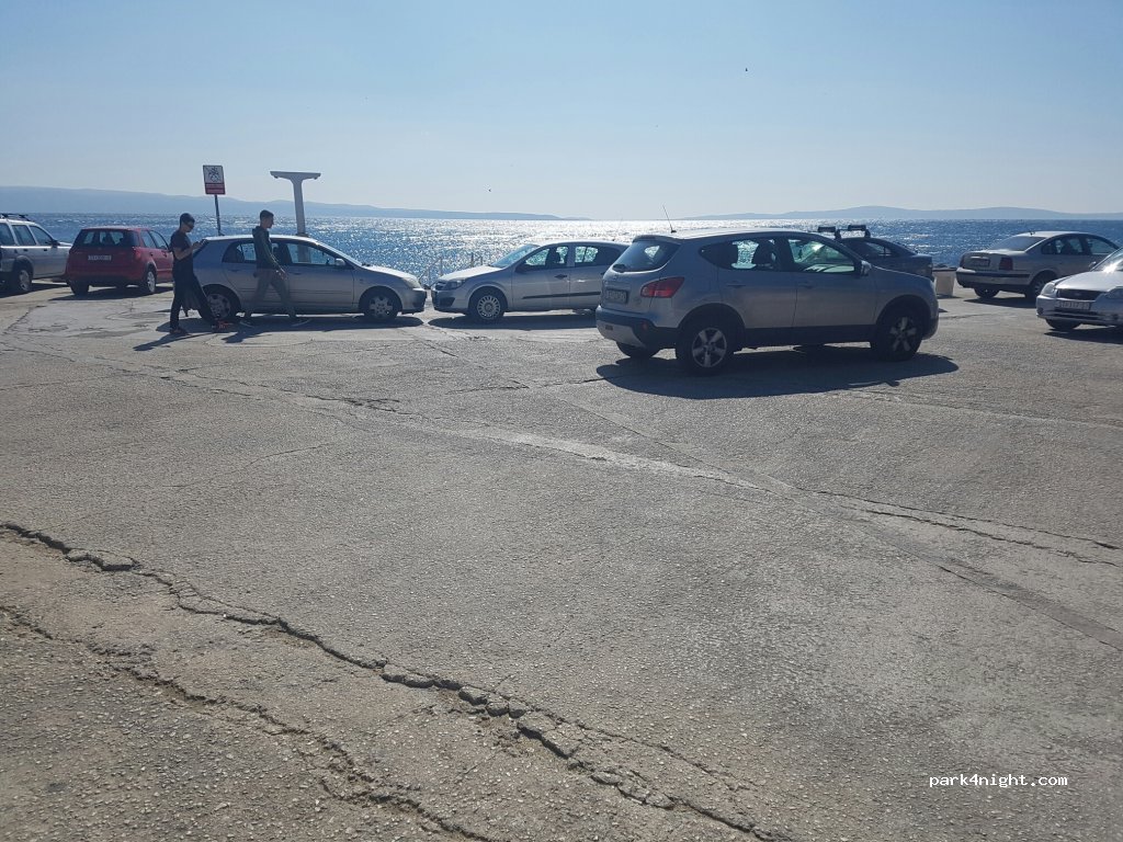 (21000) Split - 3 Ulica Uvala Zenta — foto