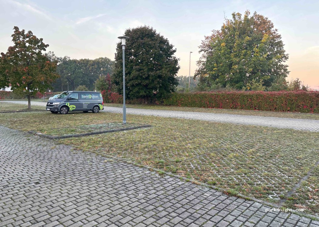(01968) Senftenberg - 5 Rudolf-Harbig-Straße — foto 3