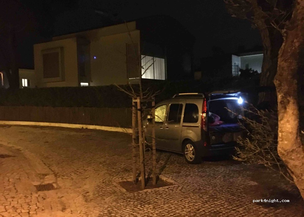 (2710) Sintra - Unnamed Road — foto