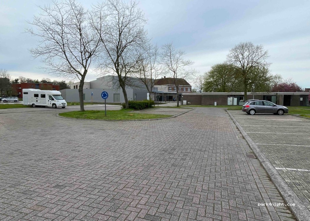 (8210) Zedelgem - 30 Spreeuwenweg — foto
