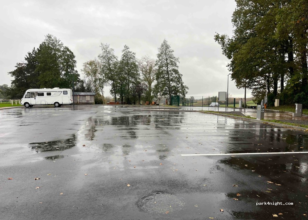 Aire de Camping-Car Cassel — foto 2