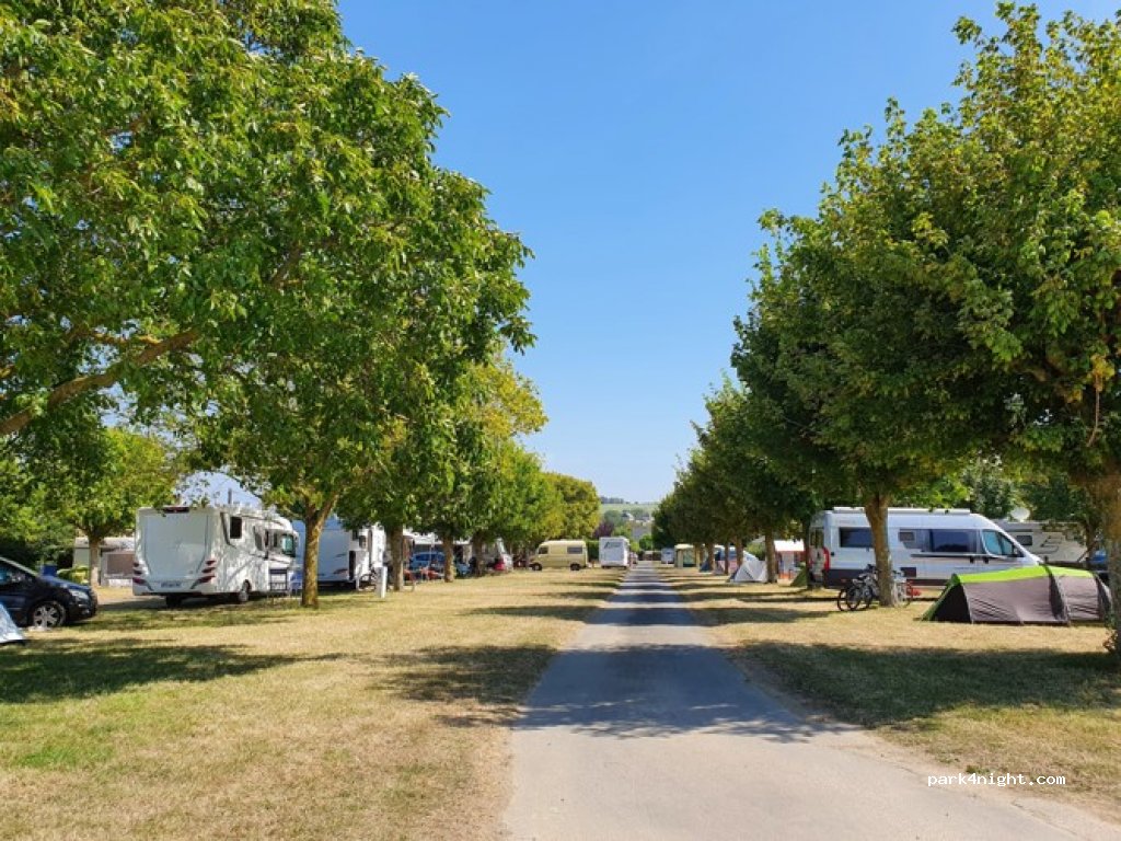 Camping Des Cours — foto