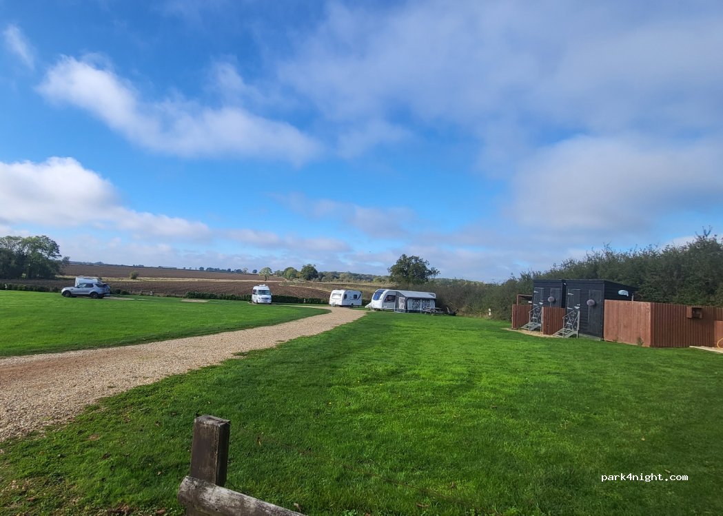 Brightside Caravan Park — foto 3
