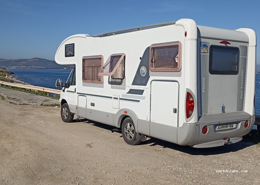 (35430) Urla - No:369 Mareşal Fevzi Çakmak Bulvarı — foto