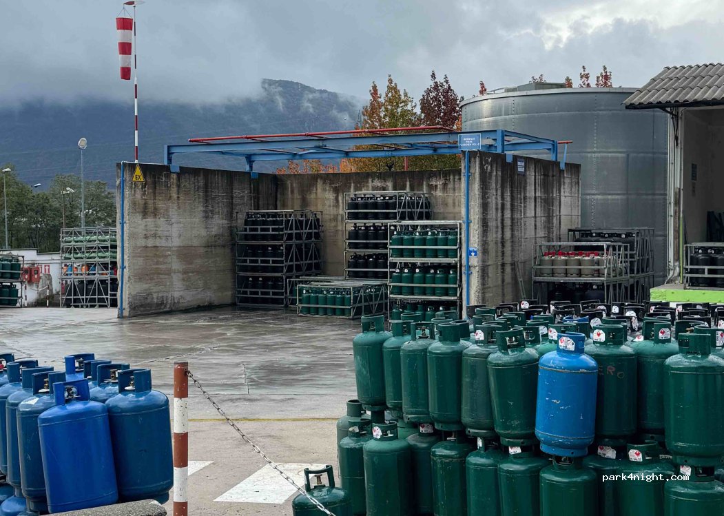(21040) Zona Produttiva Vurza - 1 Via Maso Renner — foto 2