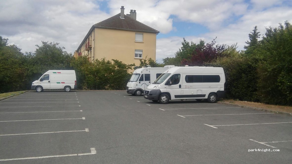 (14000) Caen - 25-31 Avenue Albert 1er — foto