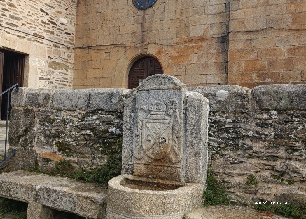(49300) Puebla de Sanabria - 13 Plaza Convento — foto