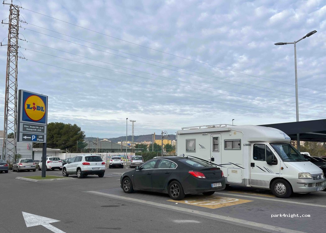 (43700) El Vendrell - 69 Carretera Barcelona — foto