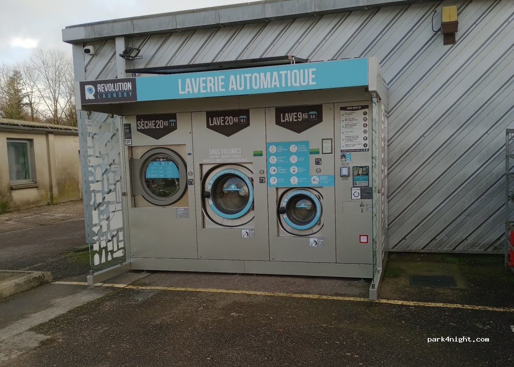 (70700) Bucey-lès-Gy - 3 Place de Tranot — foto