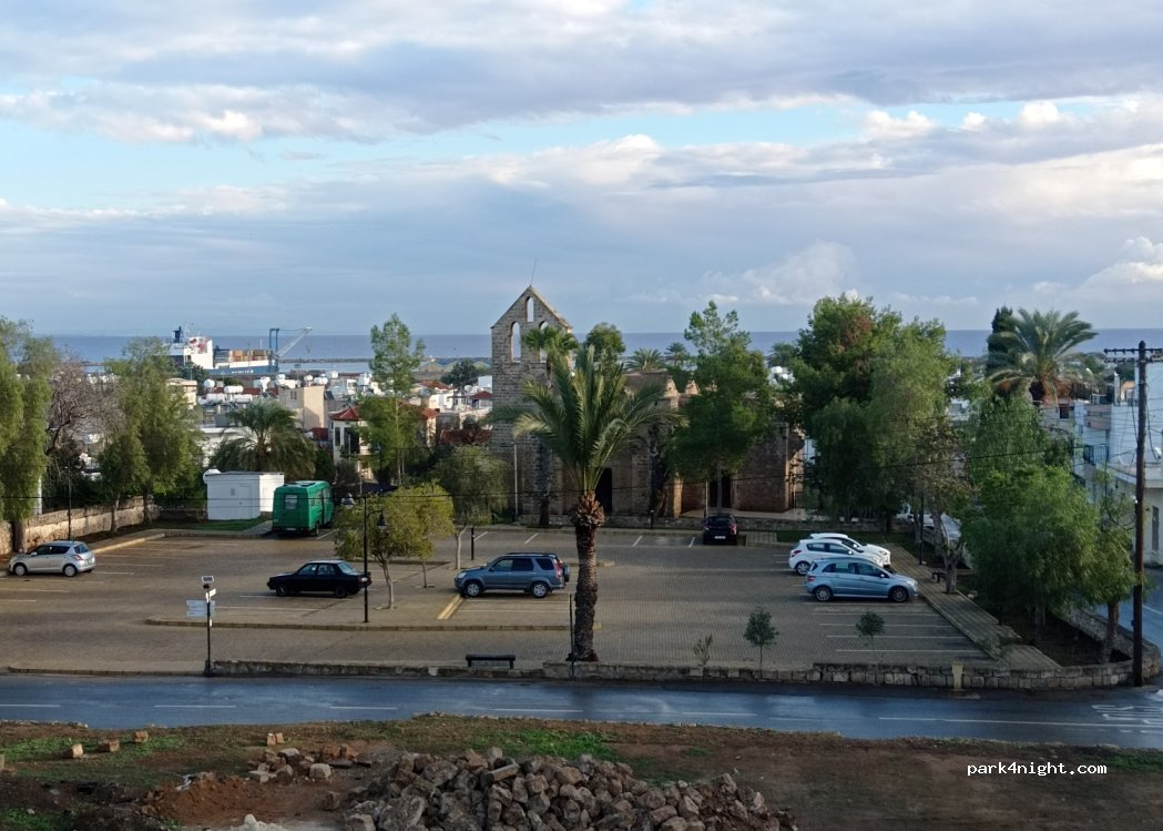 Gazimağusa - Necip Tözün Sokak — foto