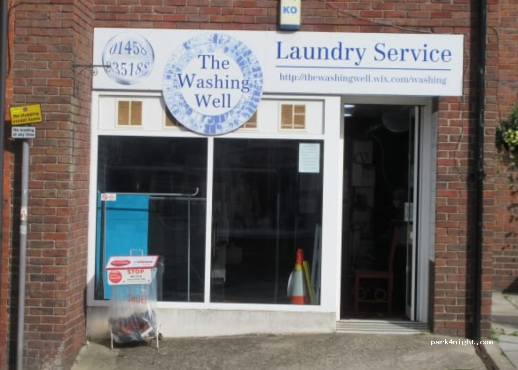 (BA6 9DS) Glastonbury - 73 High Street — foto