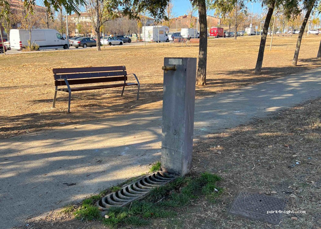 (08173) Sant Cugat del Vallès - Carrer de Josep Carner — foto