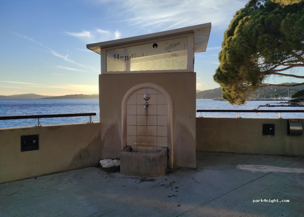 (83380) Roquebrune-sur-Argens - D559 — foto