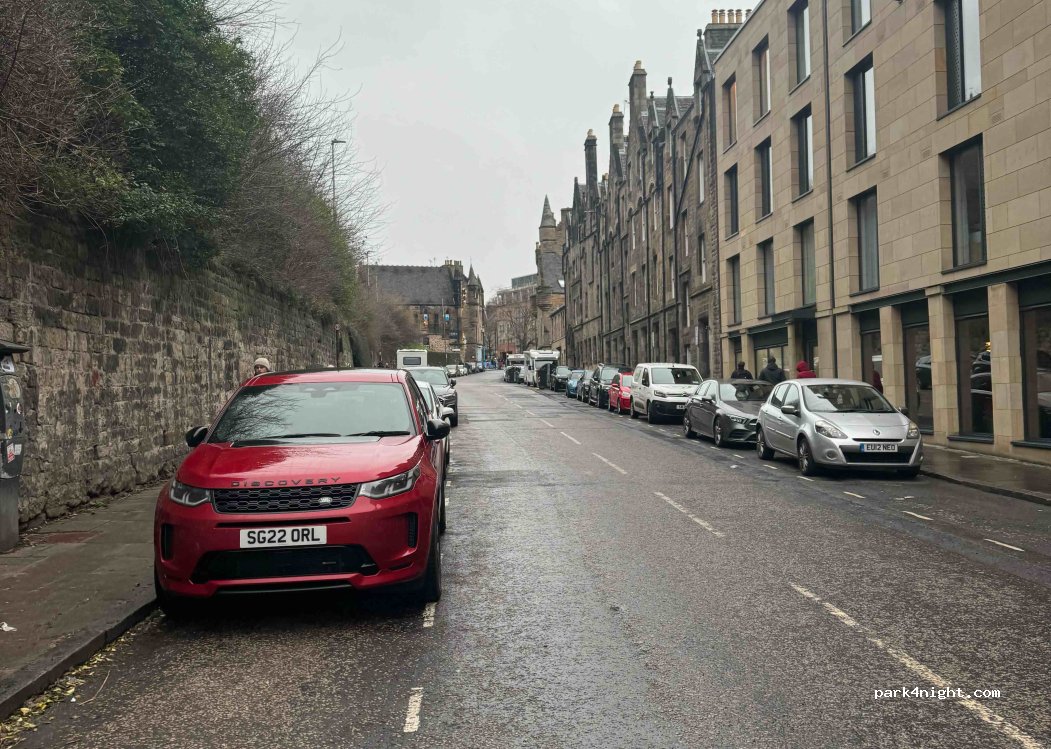 (EH1 2JY) Edinburgh - 2A King's Stables Road — foto