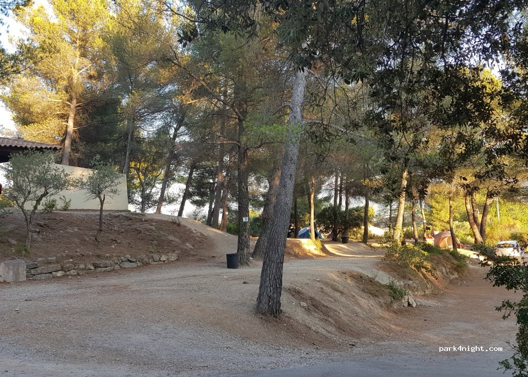 Camping Le Cezanne — foto