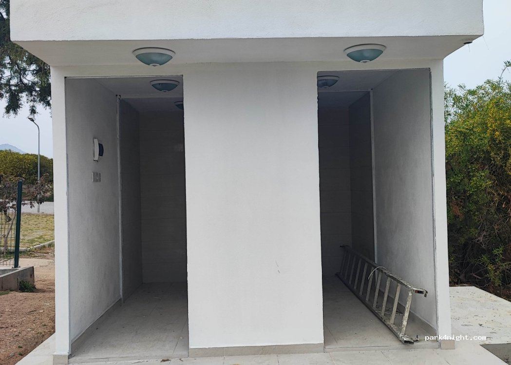 Karavas - Karaoğlanoğlu Caddesi — foto 4