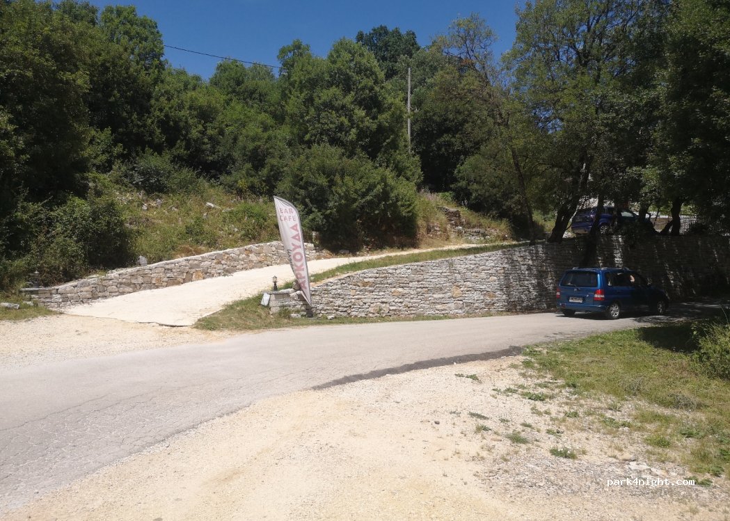 (440 07) Monodendri - Unnamed Road — foto 3