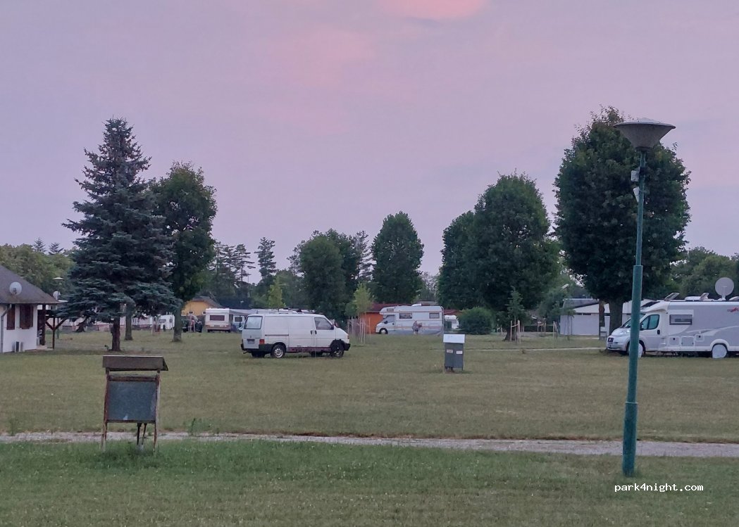 Polzer CAMPING BÜKFÜRDŐ — foto 2