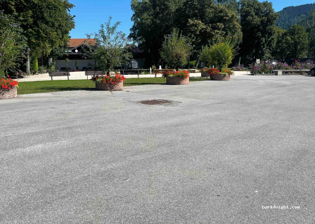 (83324) Ruhpolding - 4A Kurhausstraße — foto