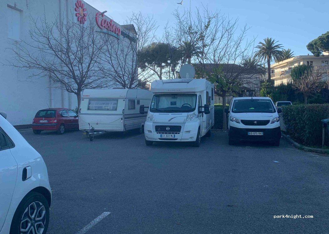 (06160) Antibes - 9 Avenue Nicolas Aussel — foto