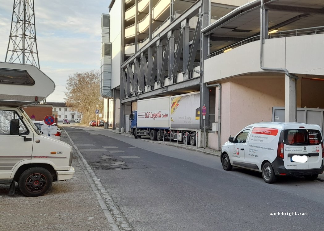 (90443) Nürnberg - 26 Sandstraße — foto